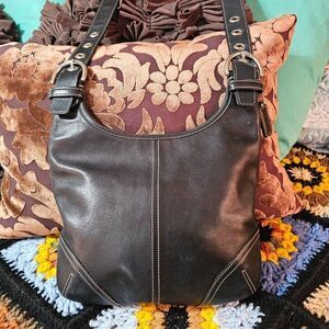 2003 Vintage Coach Y2K Crossbody Bag Purse in Black Leather